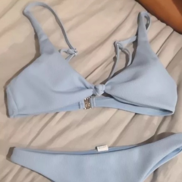 New Bikini Sets - Picture 5 of 7